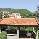 Mitko Apartments
