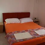 Mitko Apartments
