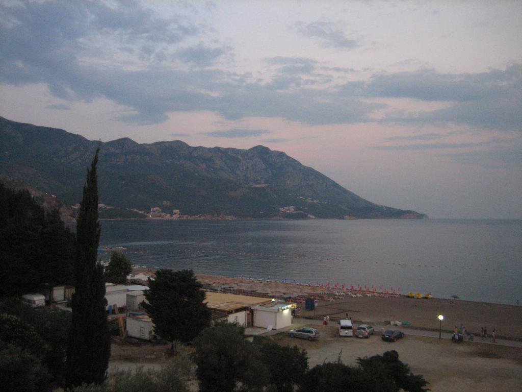 Mitko * Budva